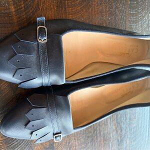 Women's Navy Blue Leather Flats